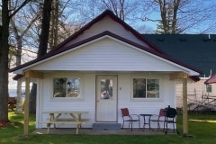 Cabin 1: 2 Bedroom/1 Bath Cabin on the water