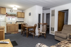 Cabin 3: 2 Bedroom/1 Bath Cabin