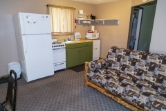 Cabin 6: 1 Bedroom/1 Bath Cabin